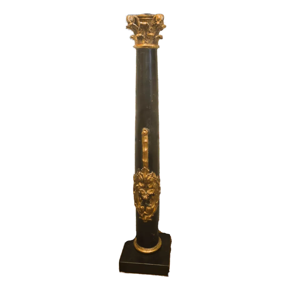 Colonne de présentation ou sellette en bois laqué noir et doré, France, XVIIIe siècle