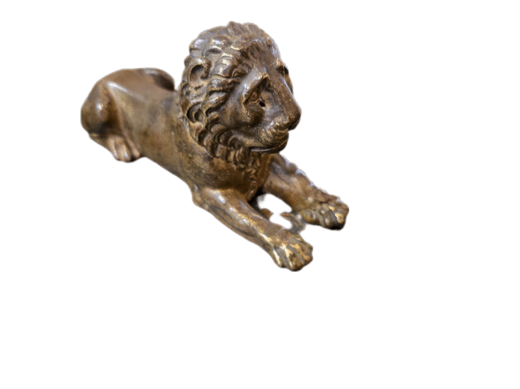 BackgroundEraser 20250703 1136317971 Petit lion en bronze XVIIIème BackgroundEraser 20250703 1136317971 Petit lion en bronze XVIIIème