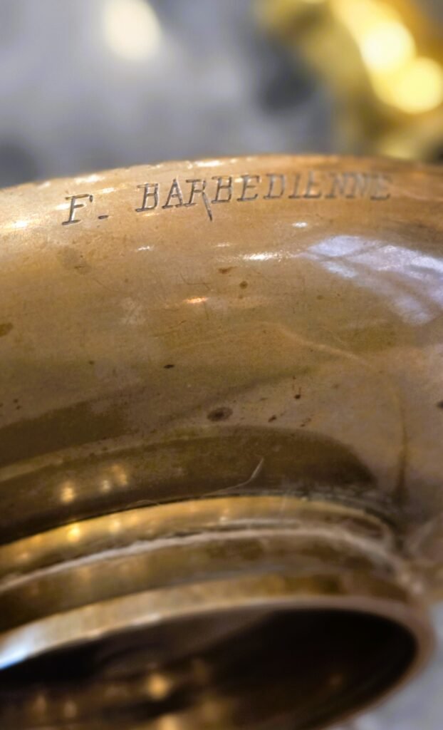 20260220 161308 Coupe néo-antique en bronze et cuivre – Levillain, éditée par Barbedienne 20260220 161308 Coupe néo-antique en bronze et cuivre – Levillain, éditée par Barbedienne