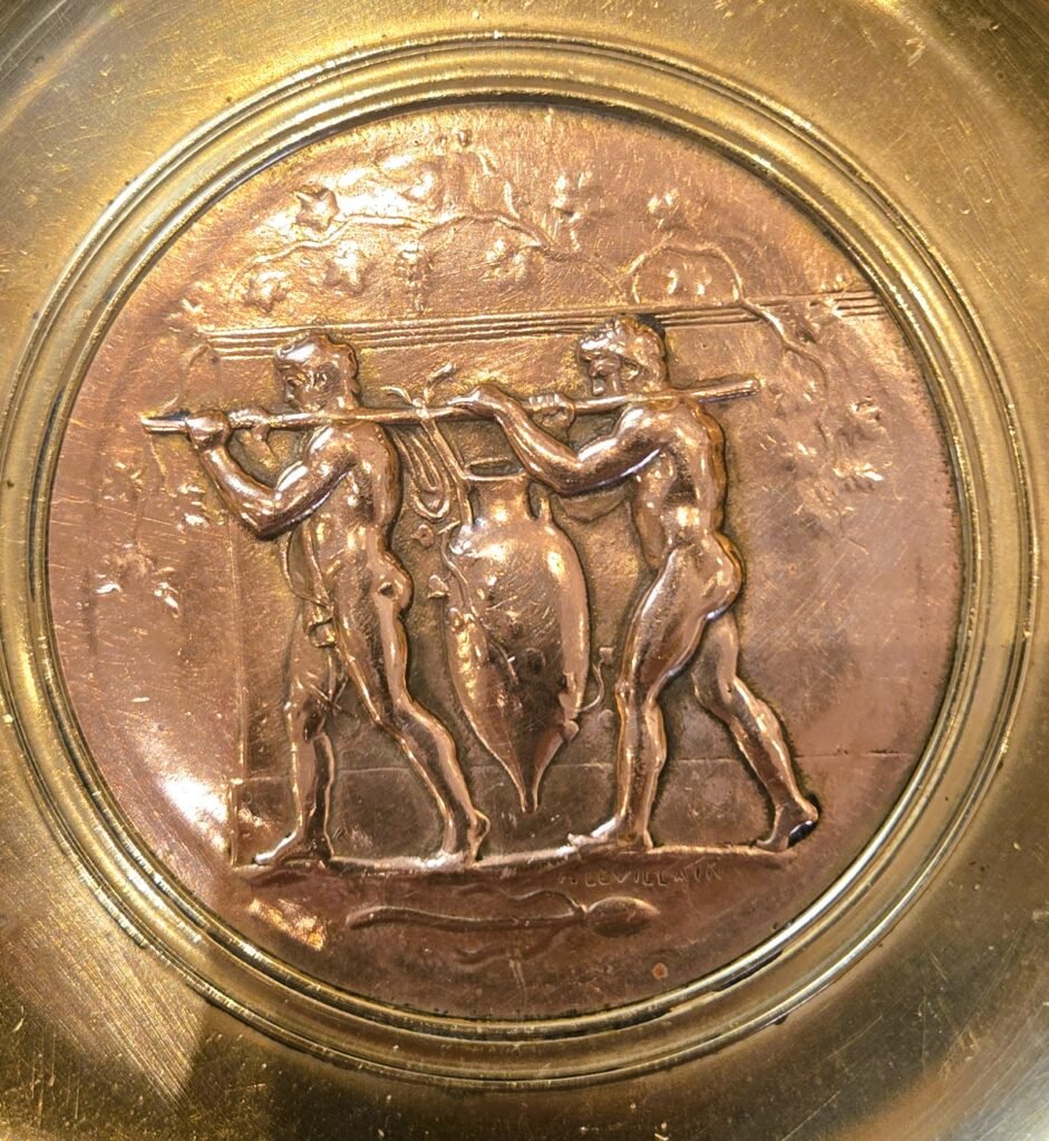 20260220 163812 Coupe néo-antique en bronze et cuivre – Levillain, éditée par Barbedienne 20260220 163812 Coupe néo-antique en bronze et cuivre – Levillain, éditée par Barbedienne