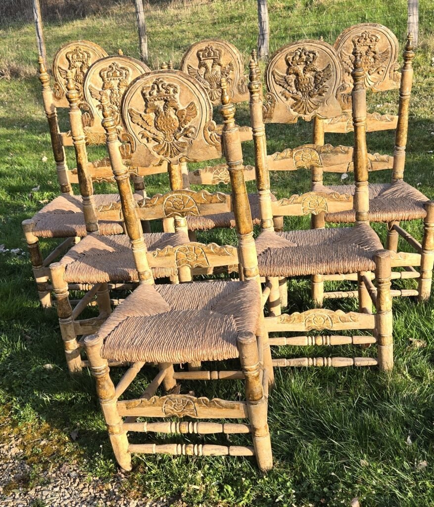 20260304 171311 1 Rare Suite de 6 Chaises Monumentales à l’Aigle Bicéphale – XIXe Siècle