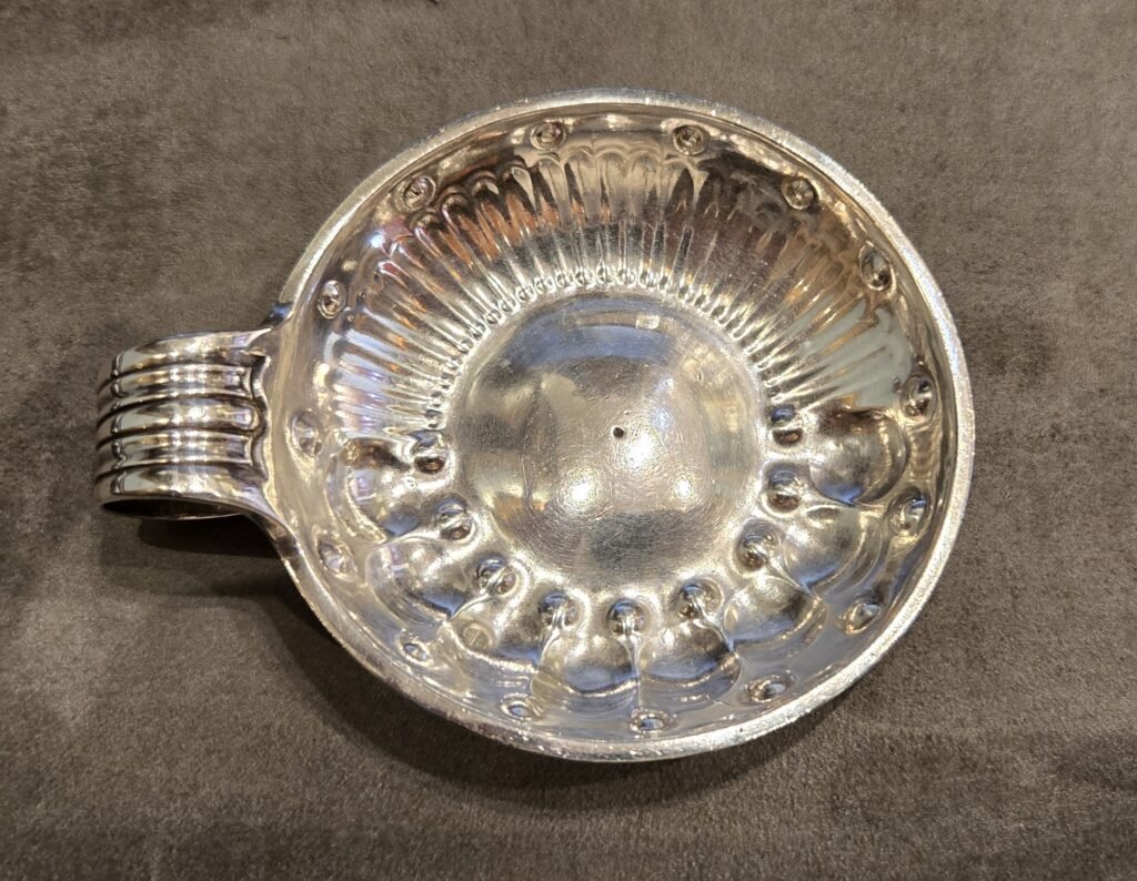 20260328 165113 2 Taste-vin en argent massif , époque 1er Empire