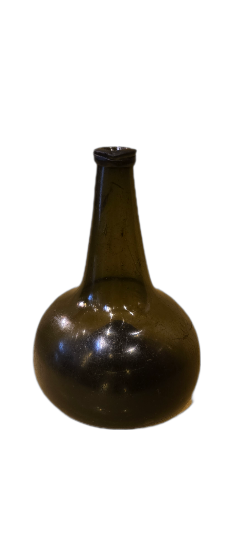 BackgroundEraser 20260326 154248481 Bouteille à vin en verre fin XVIIème