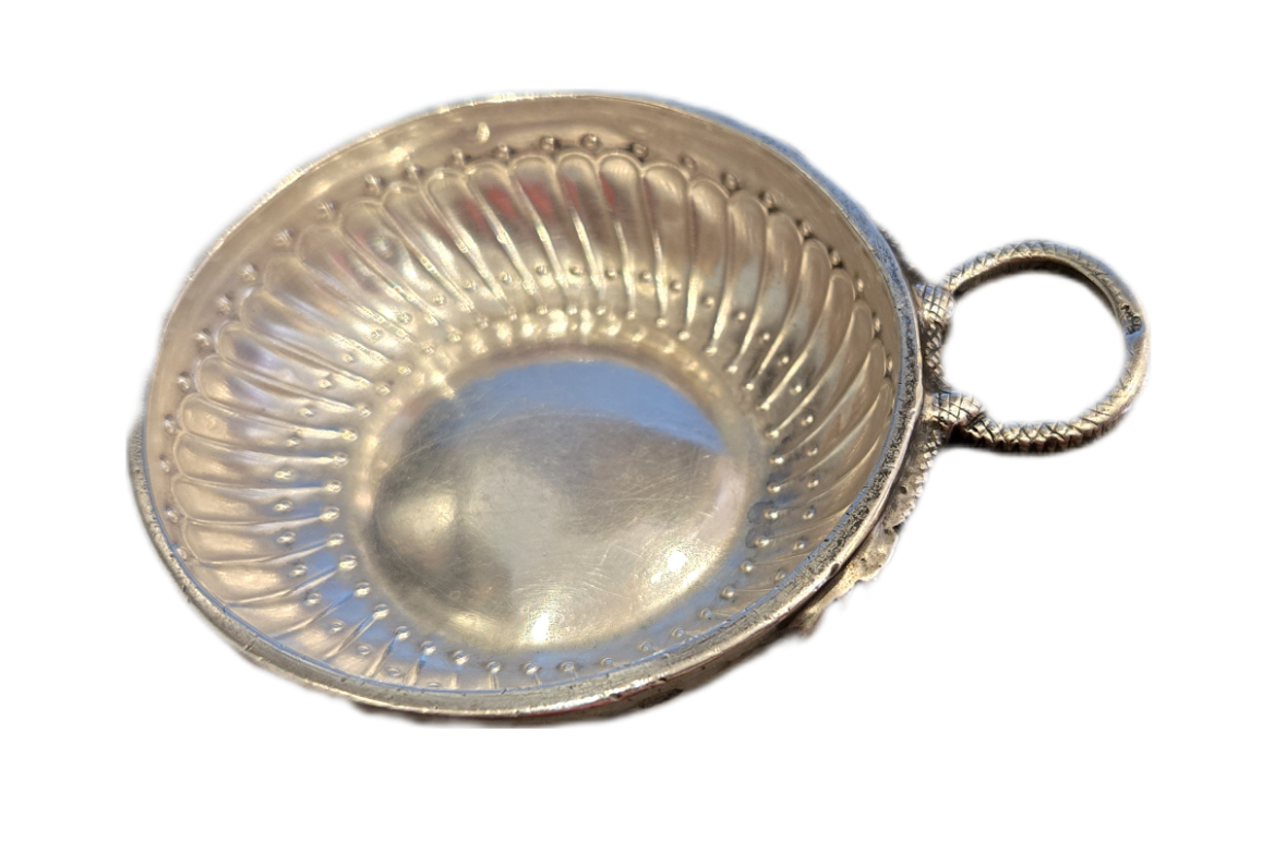 BackgroundEraser 20260401 163642825 Taste-vin en argent – Paris XVIIIe siècle