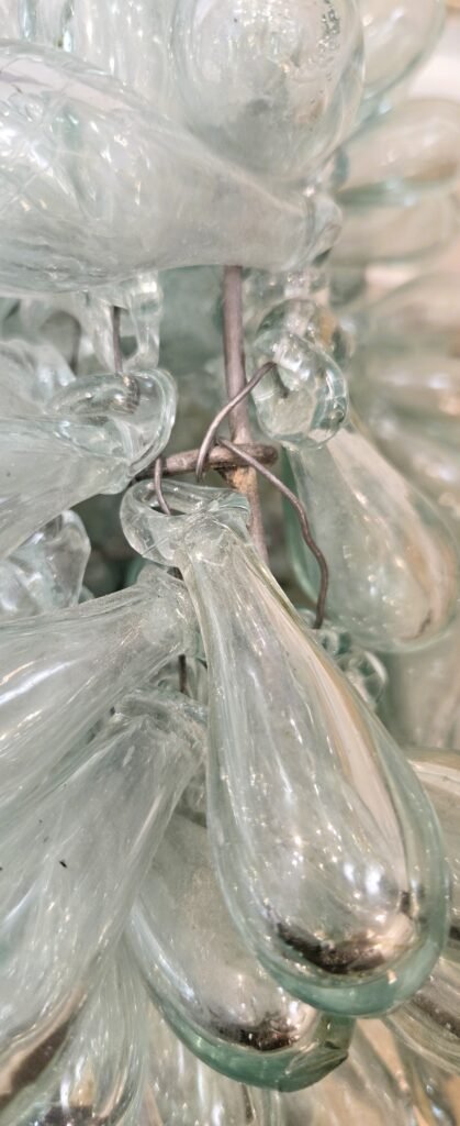 20260509 110121 Grappe de raisin en verre Murano
