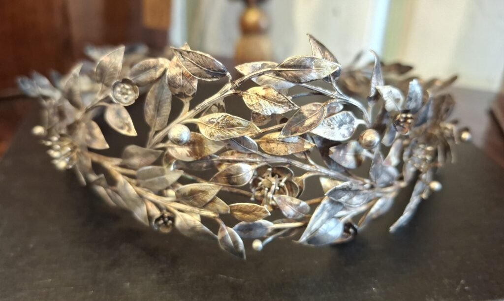 20260902 160233 Couronne de mariage autrichienne en argent 20260902 160233 Couronne de mariage autrichienne en argent