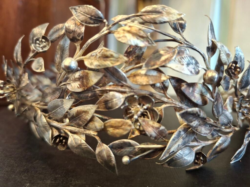 20260902 160245 Couronne de mariage autrichienne en argent 20260902 160245 Couronne de mariage autrichienne en argent