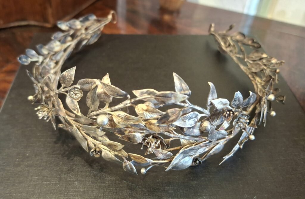 20260902 160252 Couronne de mariage autrichienne en argent 20260902 160252 Couronne de mariage autrichienne en argent